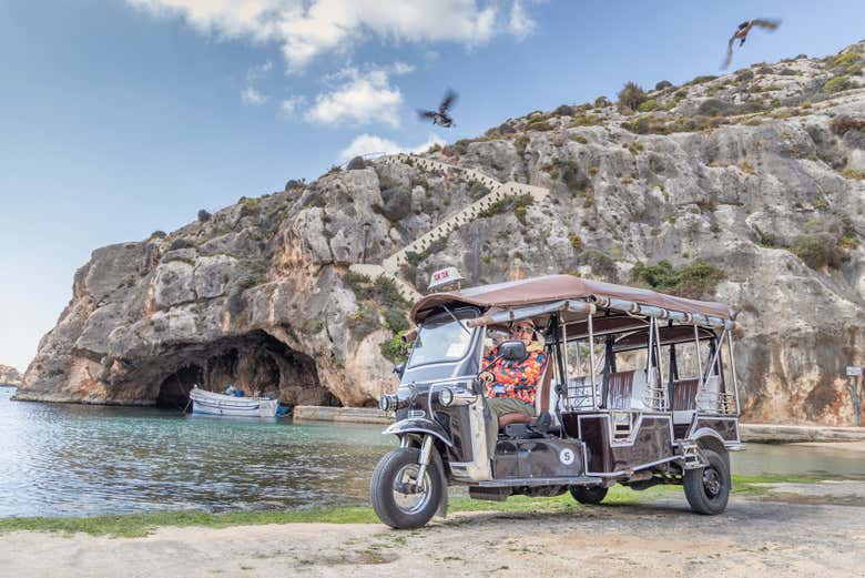 Recorreremos Gozo en tuk tuk