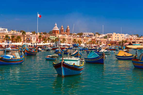 Excursión a Marsaxlokk y la Gruta Azul